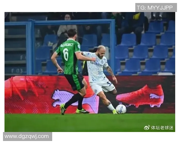 那不勒斯狂胜国米4-0帽子戏法引爆全场战术解析与精彩瞬间回顾