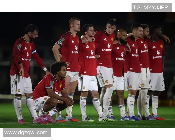 意甲经典对决:拜仁逆转AC米兰点球大战成历史冷门瞬间引发全场狂欢