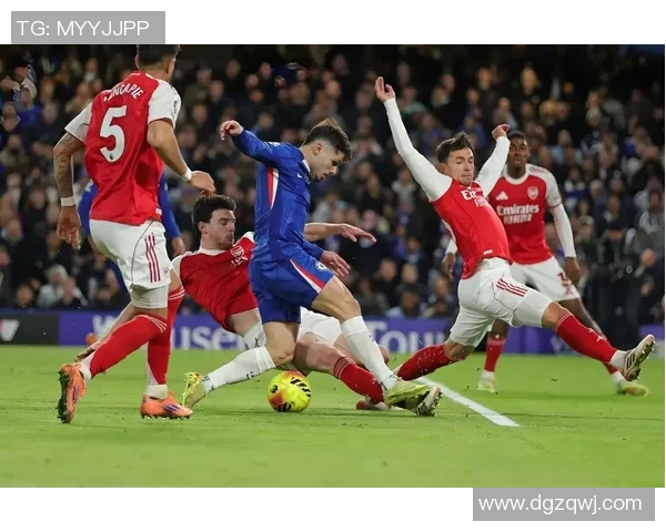 英超大战切尔西大胜曼联五球逆转引发全场热潮解析